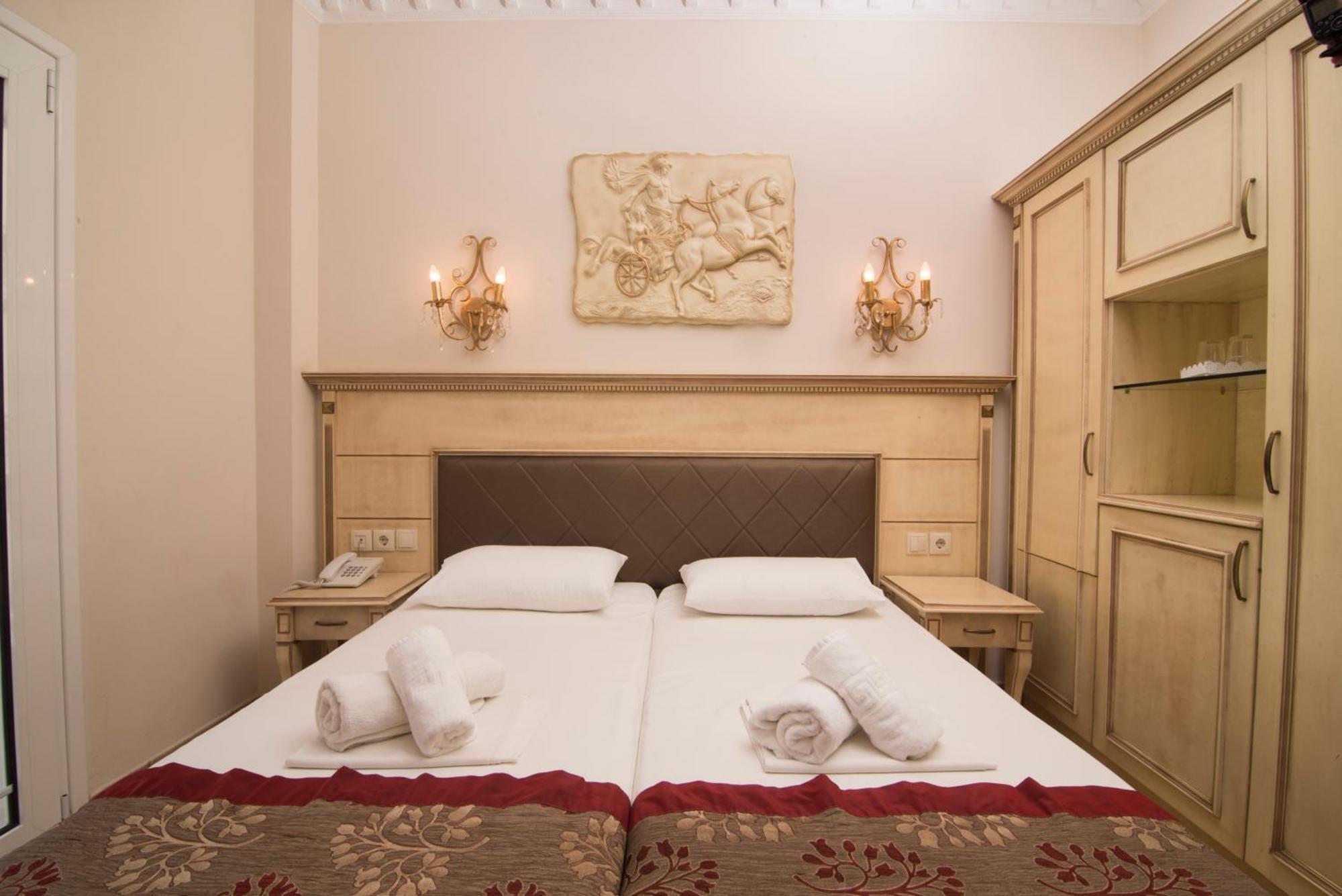 Parthenon Art Hotel Olympiaki Akti Exterior photo
