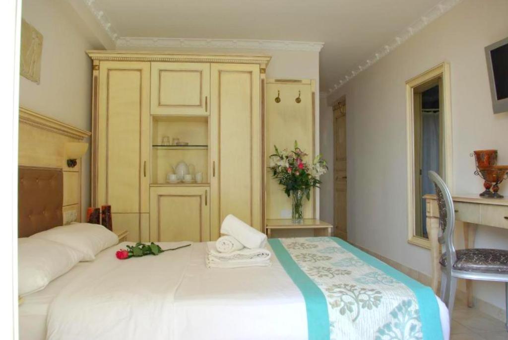 Parthenon Art Hotel Olympiaki Akti Exterior photo
